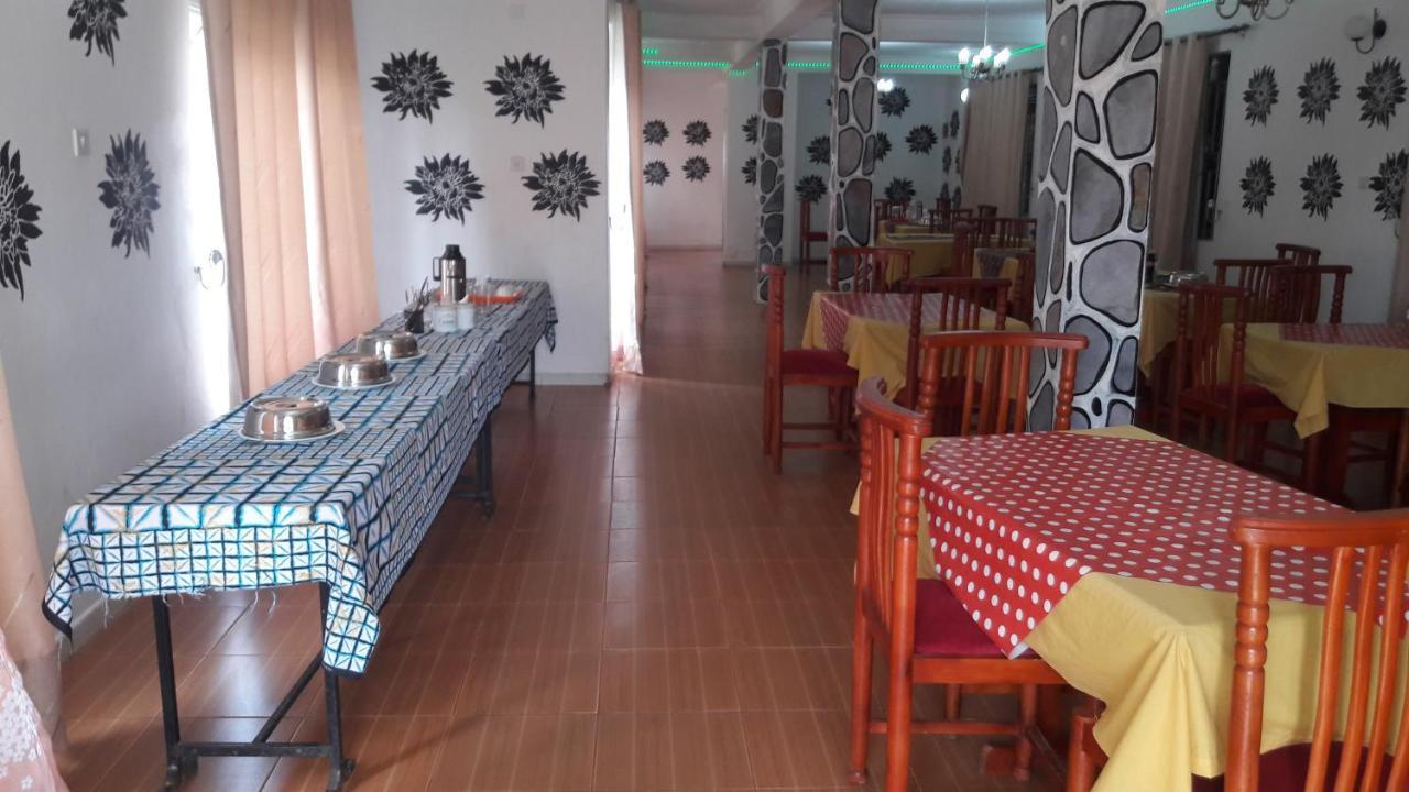 Kigezi Gardens Inn Kabale Экстерьер фото