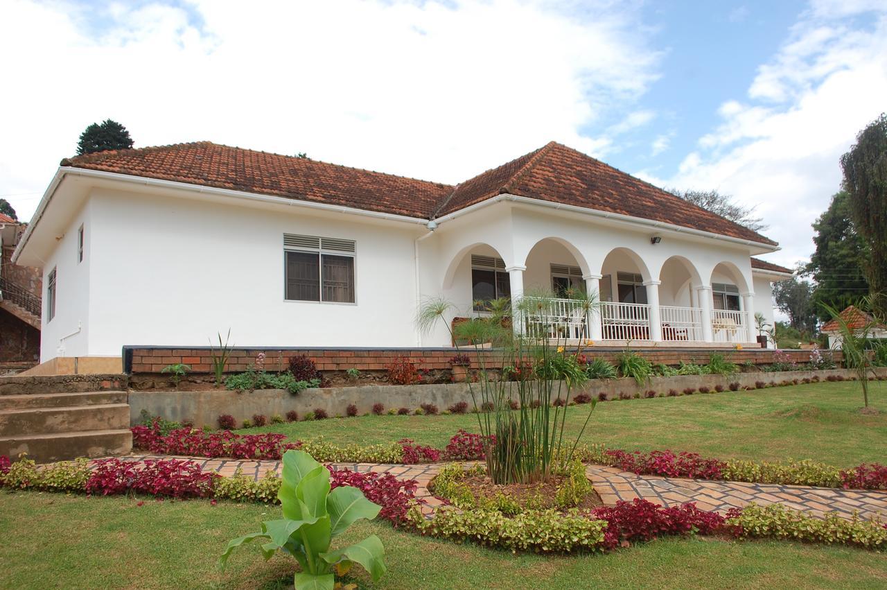 Kigezi Gardens Inn Kabale Экстерьер фото
