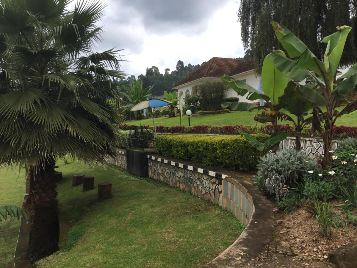 Kigezi Gardens Inn Kabale Экстерьер фото