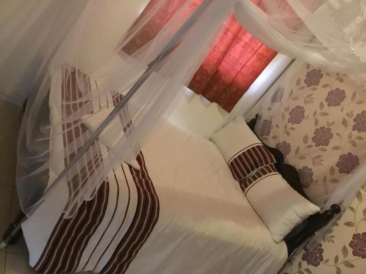Kigezi Gardens Inn Kabale Экстерьер фото