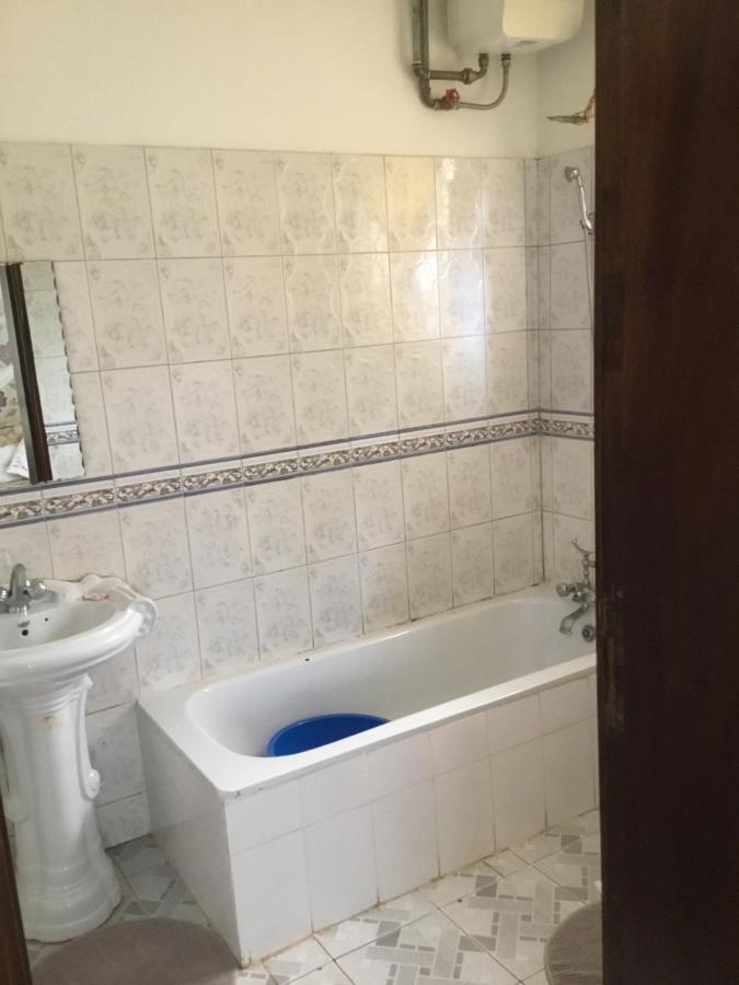 Kigezi Gardens Inn Kabale Экстерьер фото